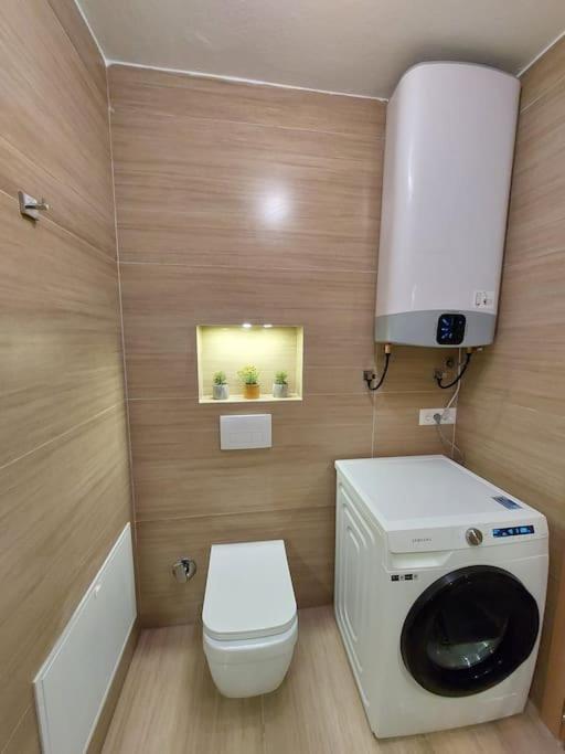 Frequency 286 Tirane Apartment Ngoại thất bức ảnh