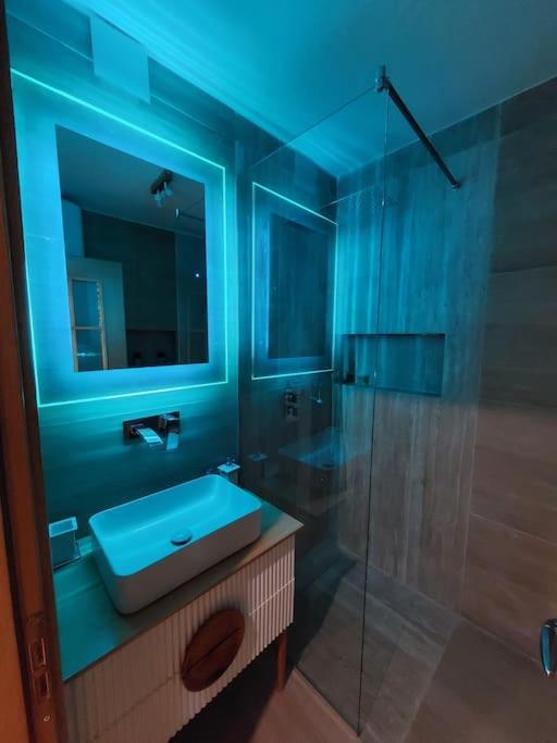 Frequency 286 Tirane Apartment Ngoại thất bức ảnh